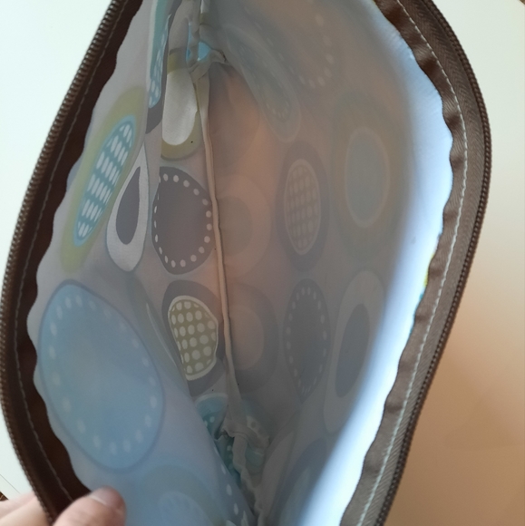 Thirty-One Zipper Pouch, Large - Picture 3 of 3